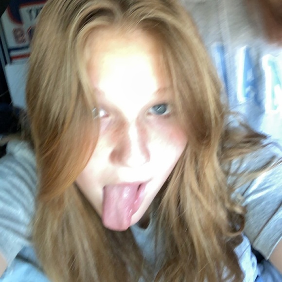 Meet your Posher, Paige - Picture 1 of 1